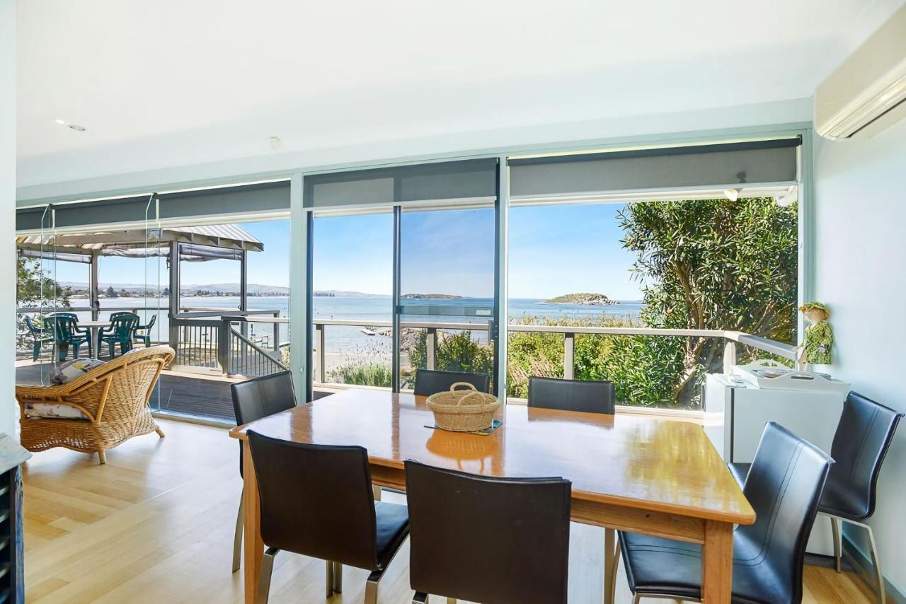 Magnificent Views Over The Bay Villa Encounter Bay Exterior photo